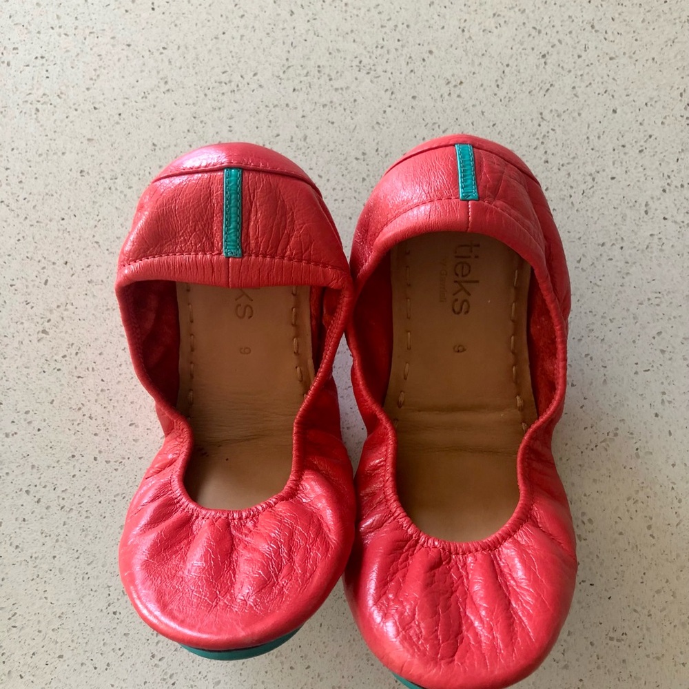 Tieks Coral Size 9